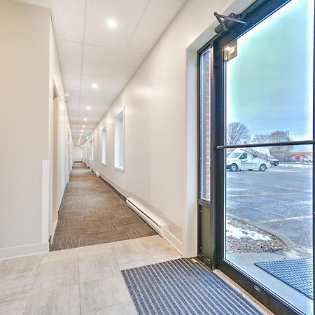Motel Rustik Châteauguay Heights Esterno foto